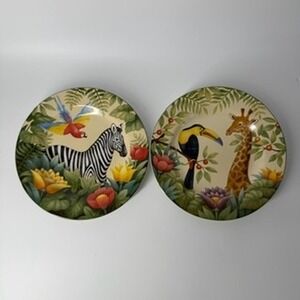 Sakura Jungle Animals Decorative Plates‎ Set of 2 Zebra Giraffe Toucan Parrot